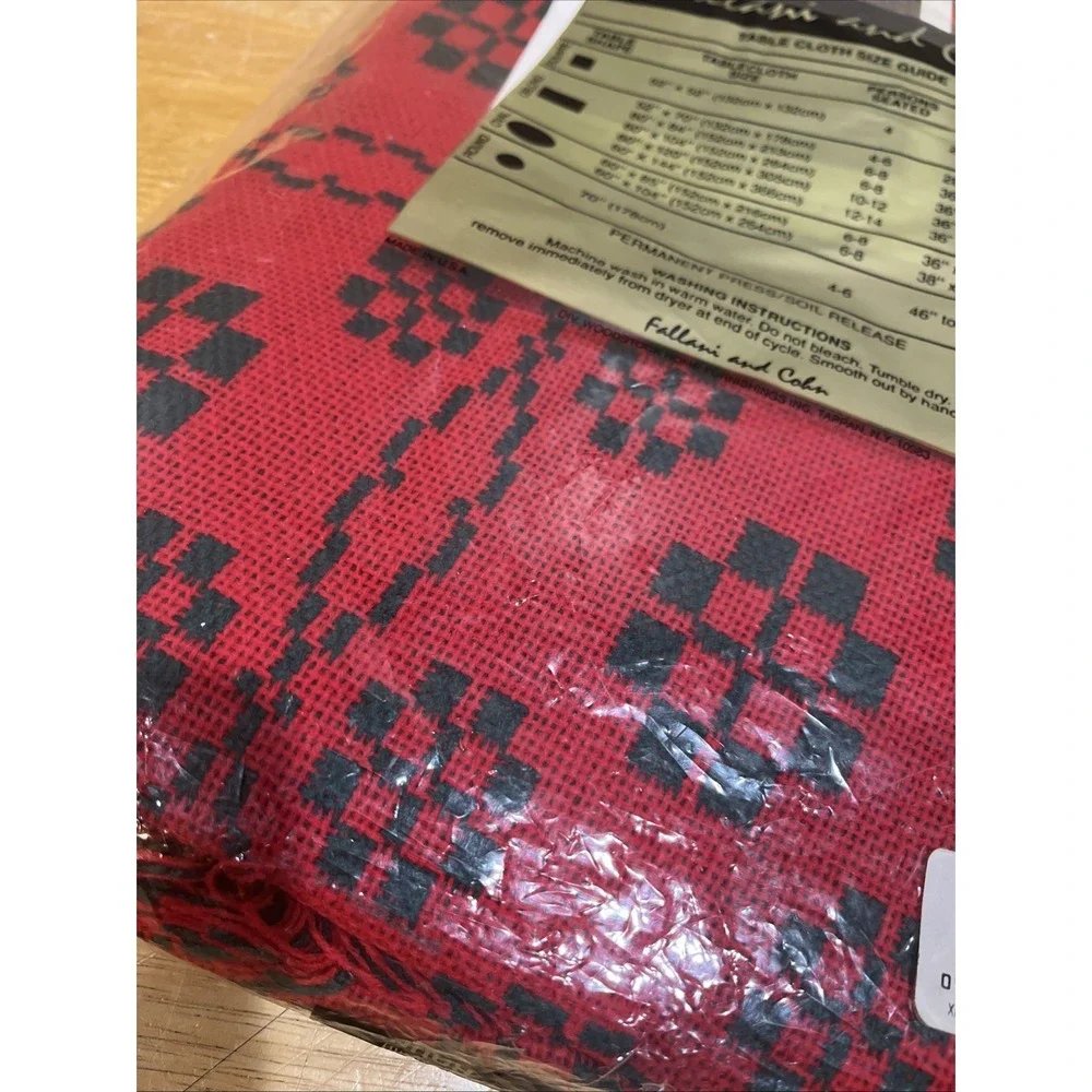 Vtg Fallani Cohn Christmas Tablecloth‎ Green Red Weaved 70